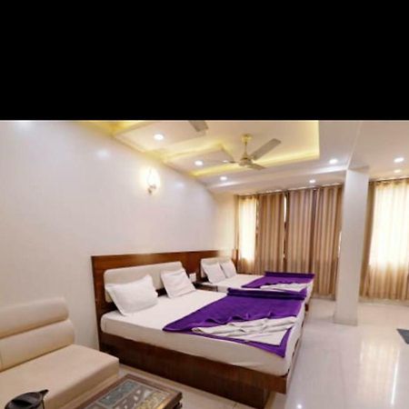 Hotel Le Mem Delhi  Esterno foto